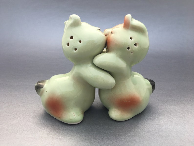 Hugging Bunnies Salt and Pepper Shakersceramicvintagemid Etsy