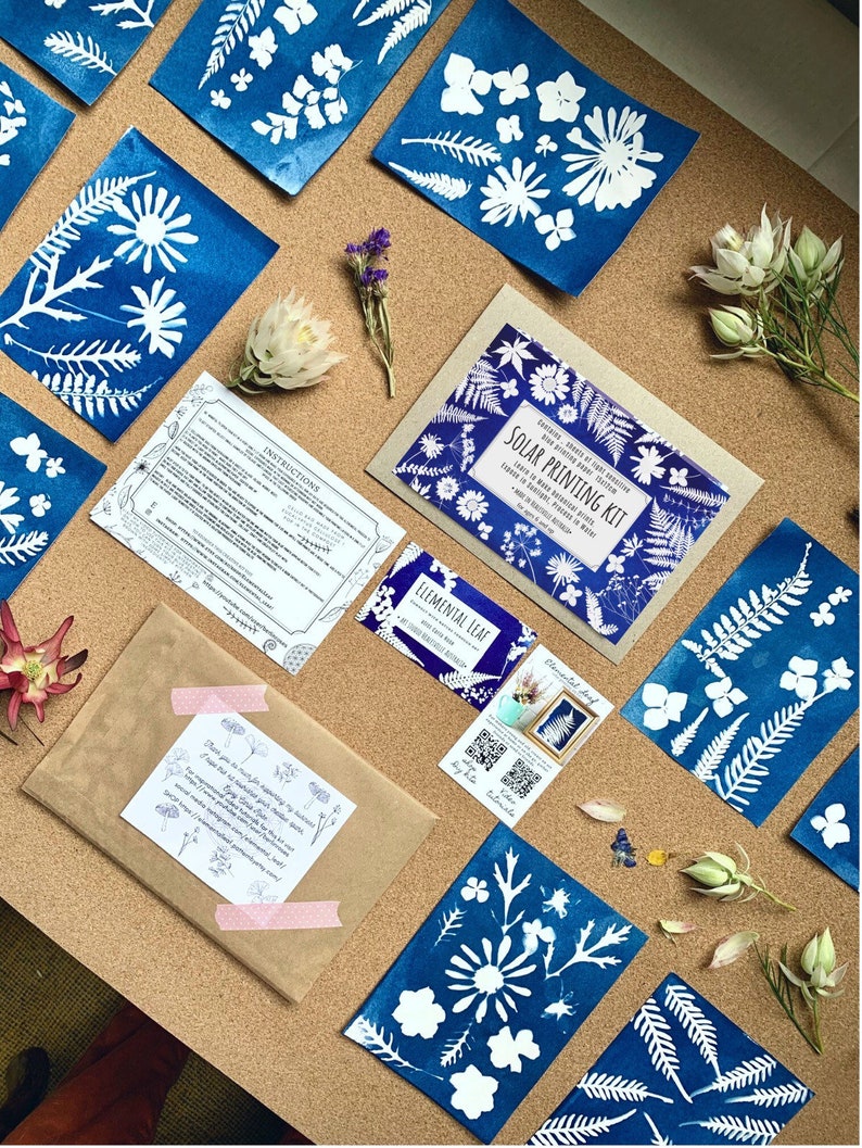 DIY solar printing kit , craft kit , cyanotype , kit , solar printing kit , Craft , DIY kit , gifts to make image 2