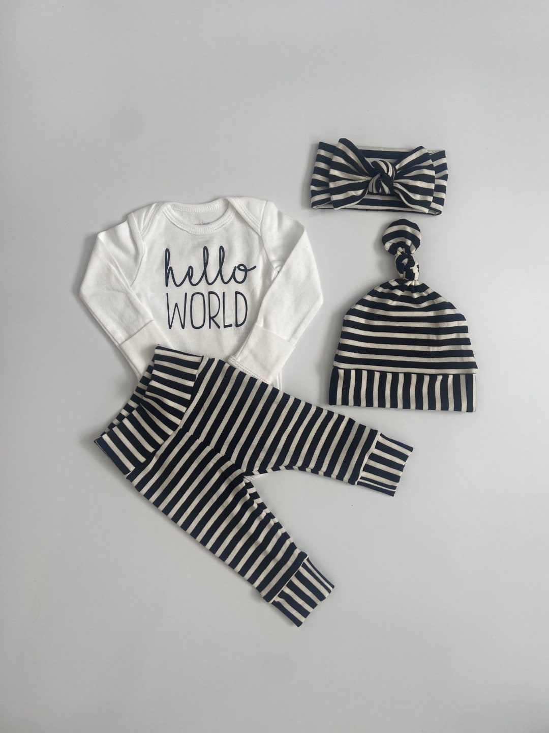 Gender Neutral Baby Outfit, Gender Neutral Newborn Outfit, Gender