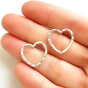Sterling Silver Hammered Open Heart Earrings, simple dainty heart stud, love everyday earrings for her, wife Anniversary, Christmas gift
