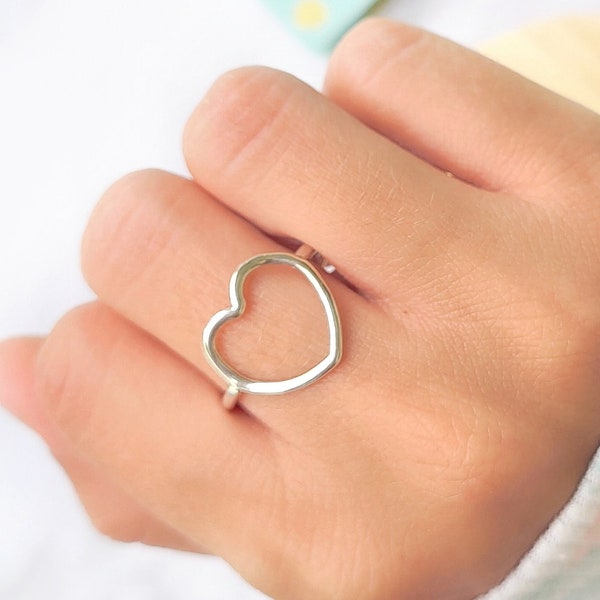 Open Heart Ring Sterling Silver, heart shaped ring, love wire rings, heart Promise Ring, Minimalist Ring for women, alternative engagement