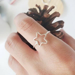 Open Star Ring Sterling Silver, stacking ring celestial star wire rings, midi ring Star Jewelry, Dainty Ring, Minimalist Ring mother&#39;s day