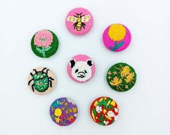 Embroidery Buttons Animal Buttons Fabric Covered Brooch Handmade Floral Button Design Pin Accessories 8 Pcs