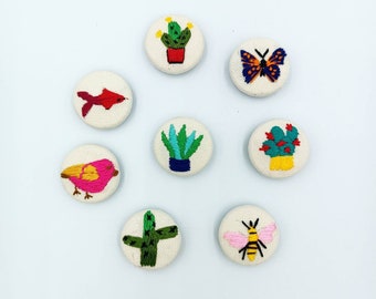 Embroidery Buttons Fabric Covered Brooch Handcrafted Plant Design Pin Accessories 8 Pcs