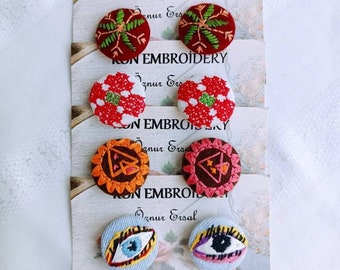 Botones bordados Broche cubierto de tela Hecho a mano Diseño floral Pin Accesorios 8 piezas