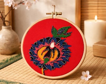 Beaded Embroidery Hoop Art: Vibrant Floral Design