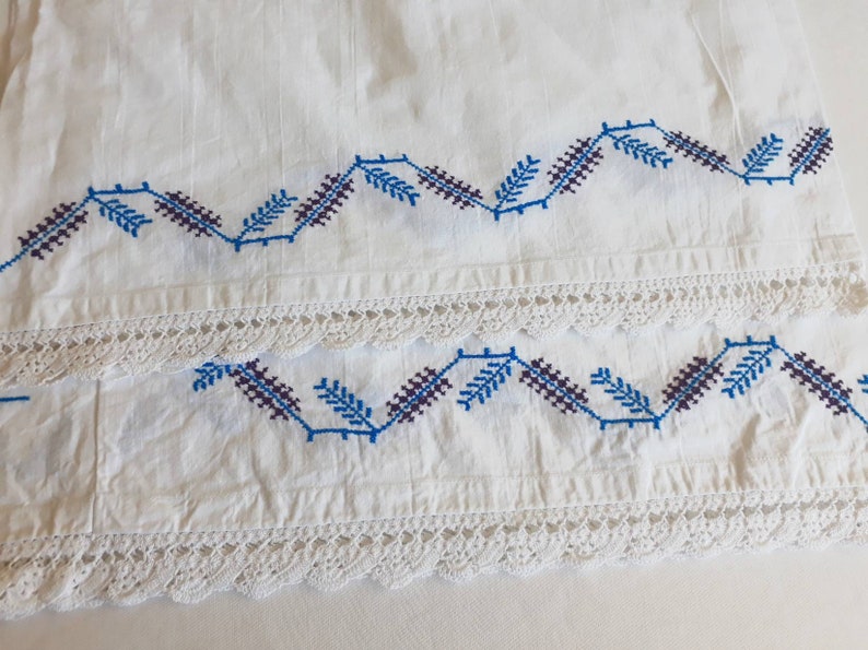 Cushion Cover Long Pillow case Linen Pillow Case Bed Pillow Cover Vintage Pillow Case Embroidered Pillow Case Antique pillow case