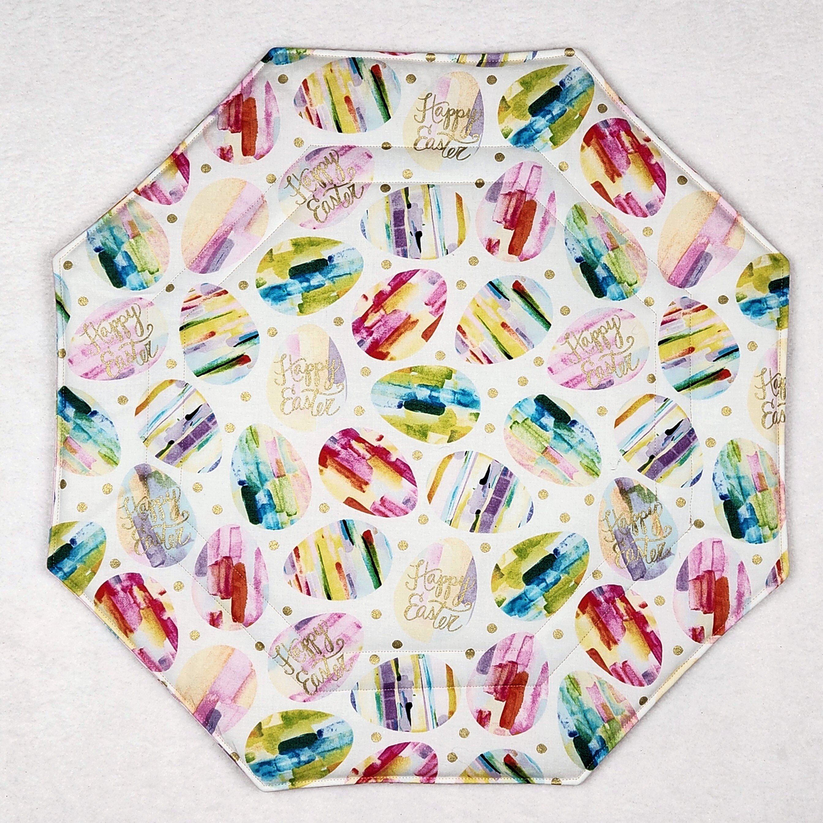 Easter Quilted Centerpiece / Table Topper / Small Reversible Octagon - Etsy