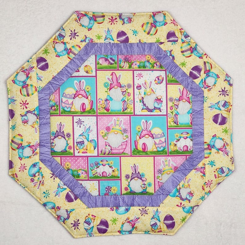 Easter Quilted Centerpiece / Table Topper / Small Reversible Octagon - Etsy