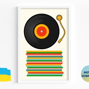 Può includere: Un'illustrazione digitale di un giradischi vintage con un disco in vinile nero, un braccio dorato e una pila di dischi in vinile colorati. L'immagine è su uno sfondo crema.