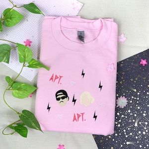 APT. Sudadera con cuello redondo y camiseta bordada KPOP Rosé