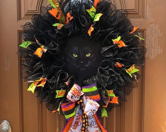 Black Cat Wreath, Halloween Black Cat, Black Cat with Lights, Halloween Cat Wreath, Whimsical Black Cat, Whimsical Halloween