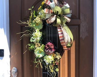 Fall Wreaths and Decor