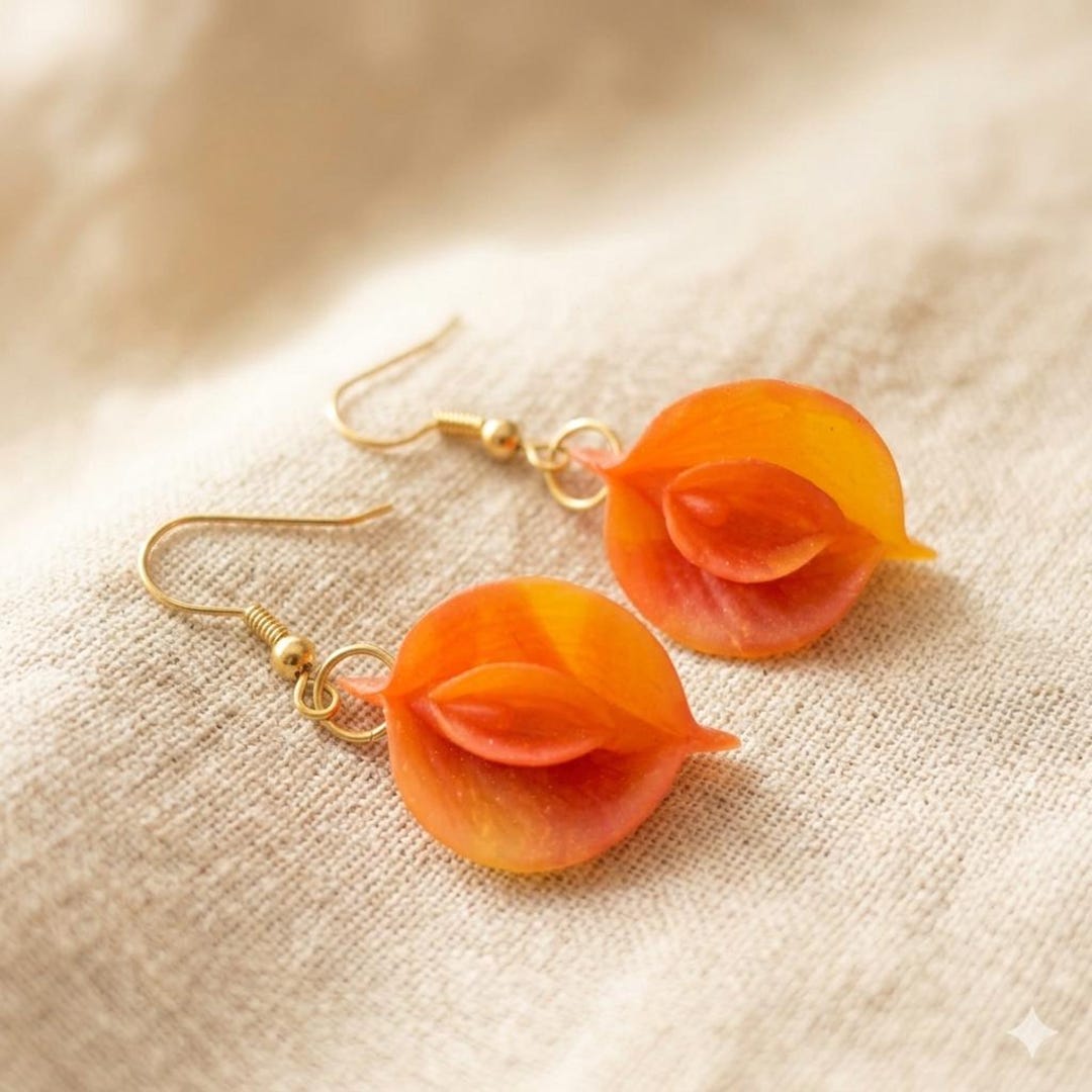 ハンドメイドポリマークレイ製外陰部ピアス、ゴールドの金具付き膣