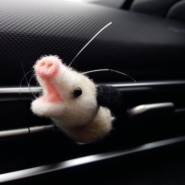 Opossum Car Diffuser Air Freshener AC Vent Clip Car Accessories for Women / Fragrance Oil Auto Decor / Screaming Possum Trash Panda GD238