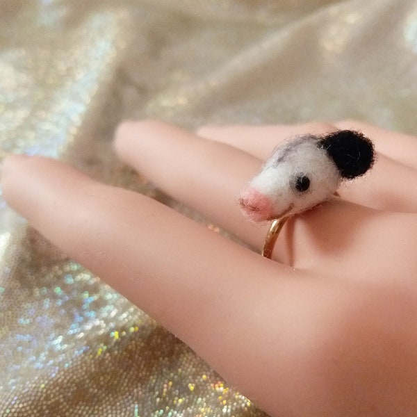 Opossum Ring / Kawaii Plush Possum Jewelry / Fluffy Cute Baby Screaming Possum / Marsupial Miniature Lover Gift / Trash Panda Woodland GD220