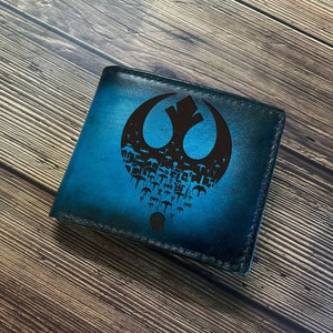 Jedi Starwars Logo Gravur Brieftasche, Starwars Herren Brieftasche, Geschenk für ihn, Geburtstag Jubiläum Starwars Stil Geschenk, Hochzeit Geschenkideen