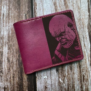 THONOS Herren Geldbörse, echt Leder Portemonnaie, Brieftasche mit zwei Fächern für den Ausweis, Superhelden Jubiläums Geldbeutel für Freund, Kollege