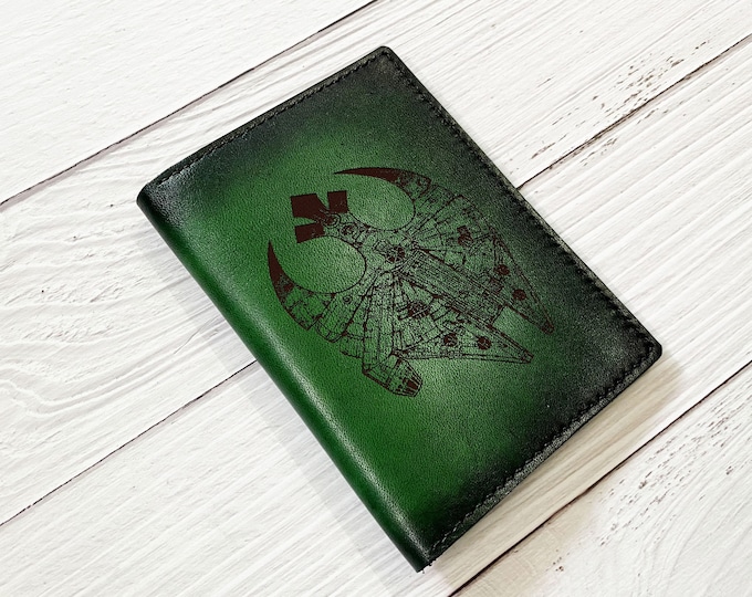 Star Wars Leather Passport Cover: Millennium Falcon Jedi Engraved