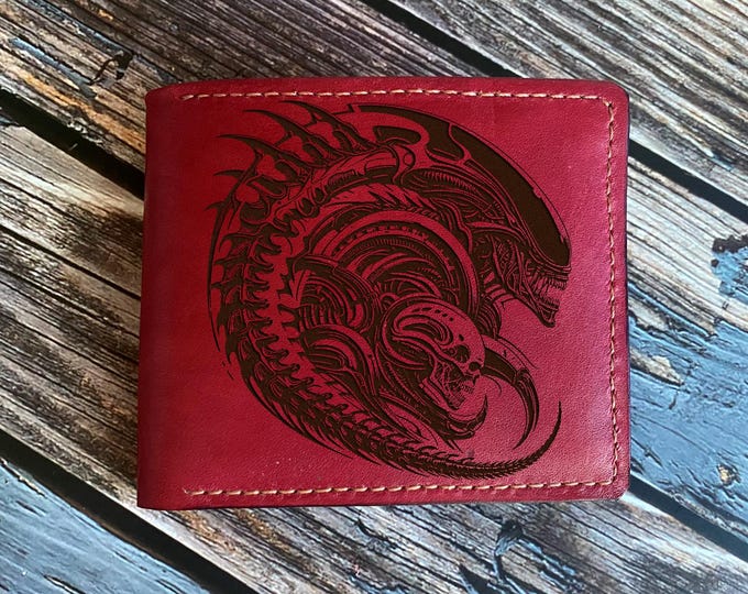 Alien Xenomorph Leather Wallet: Horror Art, Custom Engraving