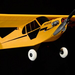 Piper J-3 Cub 42