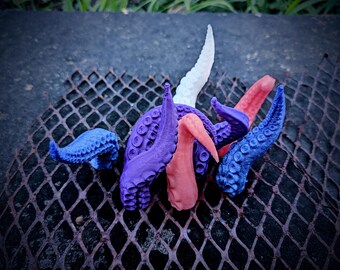 Anime Tentacle Set | 3D Printed Kraken Desk Toy | Weird Gamer Decor