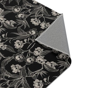 Gothic Floral Rug, Spooky skull flowers Area Rug, Goth tiki tropical outdoor carpet,Black witchy botanical home decor,Dark style home accent