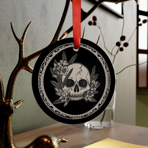 Gothic floral Yule ornament, Spooky Skull Flower Halloween Tree bauble, Dark witchy pagan holiday decoration,Bones & botany stocking stuffer