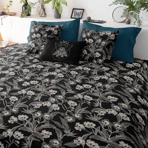 Juego de cama con funda nórdica floral gótica, funda de almohada con flores de calavera tiki espeluznante, decoración botánica de brujas para dormitorio, un hermoso detalle para el hogar.