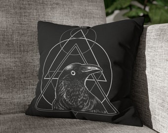 Occult Raven Throw Pillow, Witchy Decorative Ravencore Pillow Case, Dark Witchcore Couch Cushion, Bedding Accent for Gothic Home Decor Gift