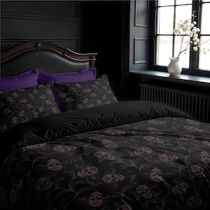 Dark Skull Bedding Set, Ornate Gothic Vine 3-piece Duvet Cover & Pillowcases in Macabre Black + Purple. A Moody Academia Home Decor Accent