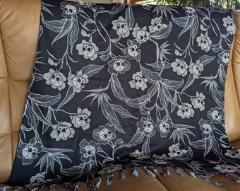 Gothic floral beach cloth, Spooky tiki style boho sarong, tropical goth skull flowers summer shawl, deadly botanical witch wraparound skirt