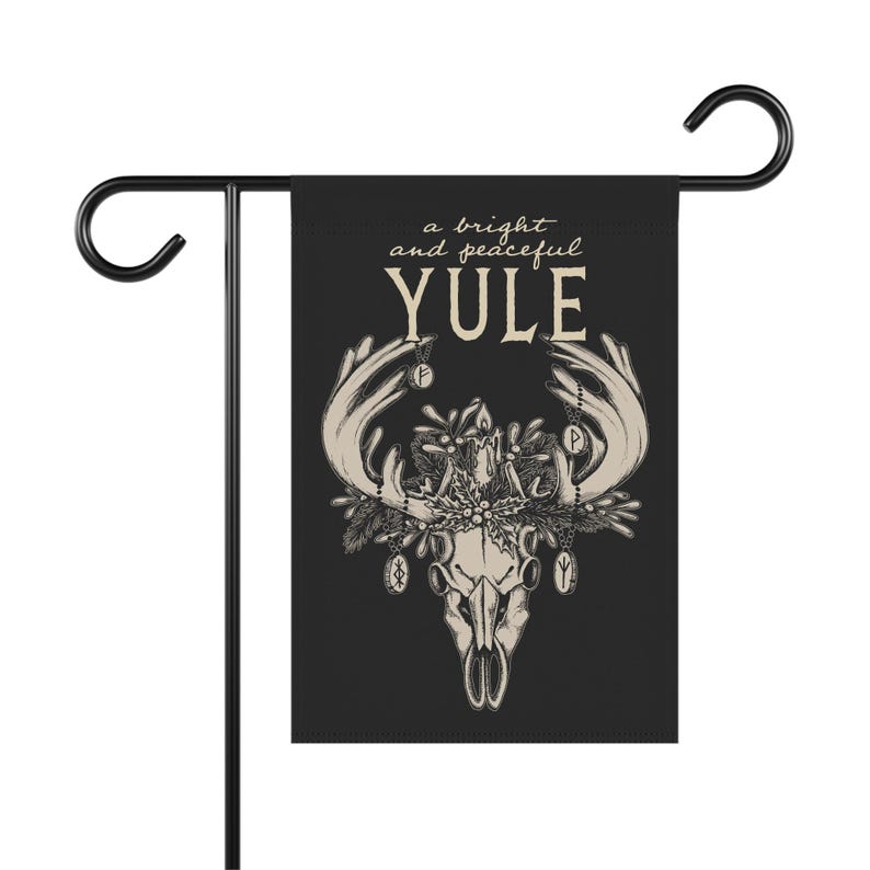 Yule Reindeer Garden Flag, Gothic Deer Skull Yard or House Banner for Witchy Holiday Vibes, Pagan Christmas Decor Gift for Winter Solstice image 4