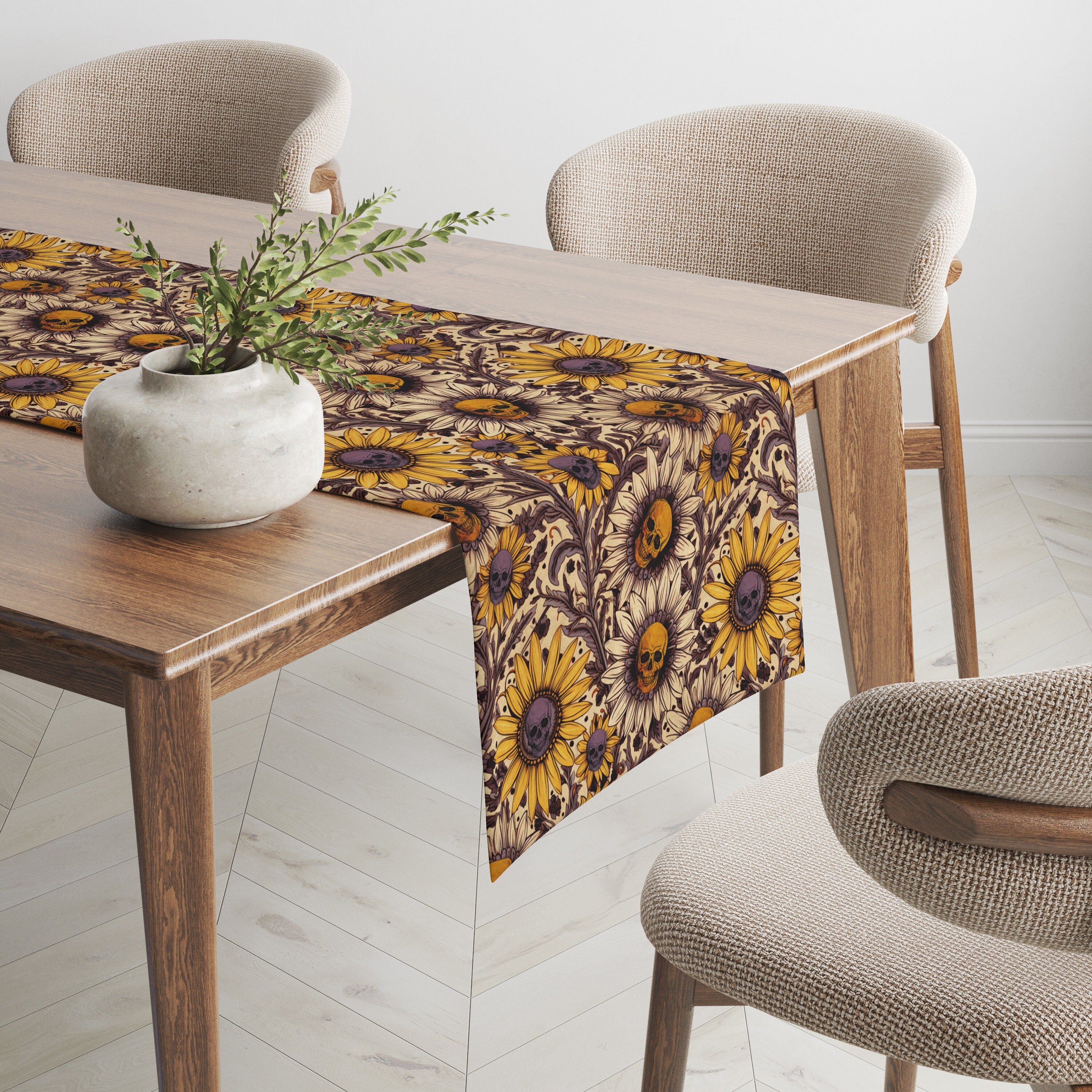 Runner da tavolo all'uncinetto fatto a mano: decorazione da tavolo con perline floreali multicolori - Italia