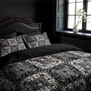 Gothic Checkered Bedding, Spooky Black + White 3-Piece Duvet Cover & Pillowcases w Goth Skull Tiles, Dark Moody Aesthetic Home Decor Gift