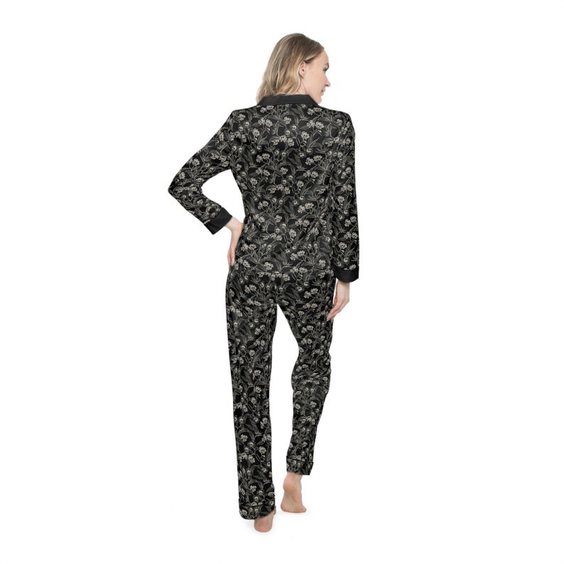 Gothic Floral Satin Pajamas. Elegantly Spooky Skull Flower Print Long ...