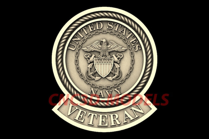 K&ouml;nnte beinhalten: Ein goldfarbenes Metallemblem mit einer Seilbord&uuml;re, auf dem die Worte "United States Navy" und ein Wei&szlig;kopfseeadler mit Anker und Schild zu sehen sind. Das Emblem ist von einem Banner mit dem Wort "Veteran" umgeben.