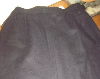 Straight woolen skirt YVES SAINT LAURENT Variation, black straight skirt