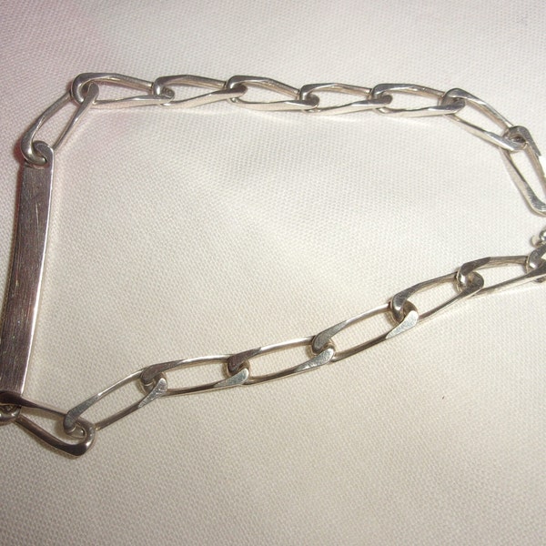 Gourmette en argent ,bracelet  sans inscription