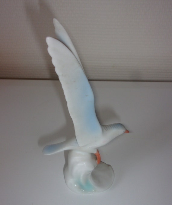 Vintage Hungarian Porcelain Hollohaza Bird Seagull Figurine 