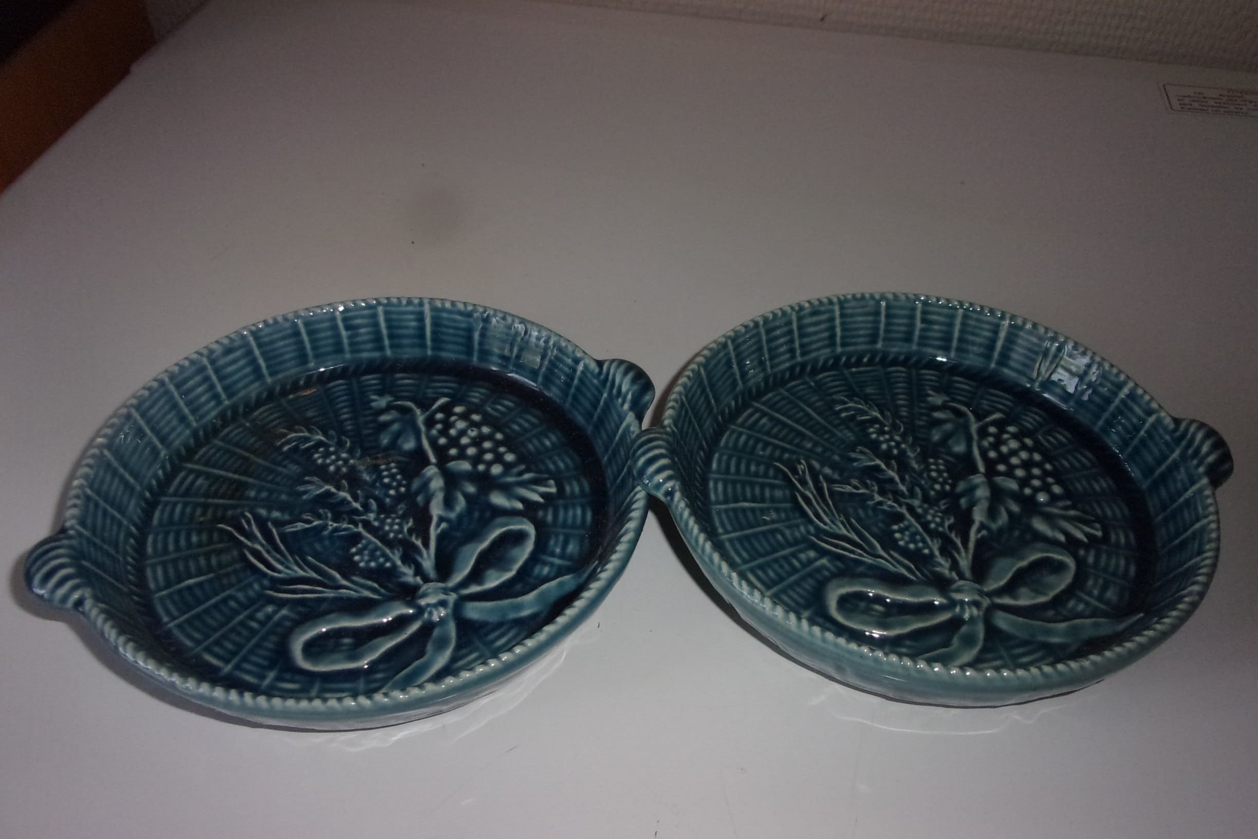 Deux Dessous de Bouteille Bouquet Provence , Offert Par Vidaunban Aoc