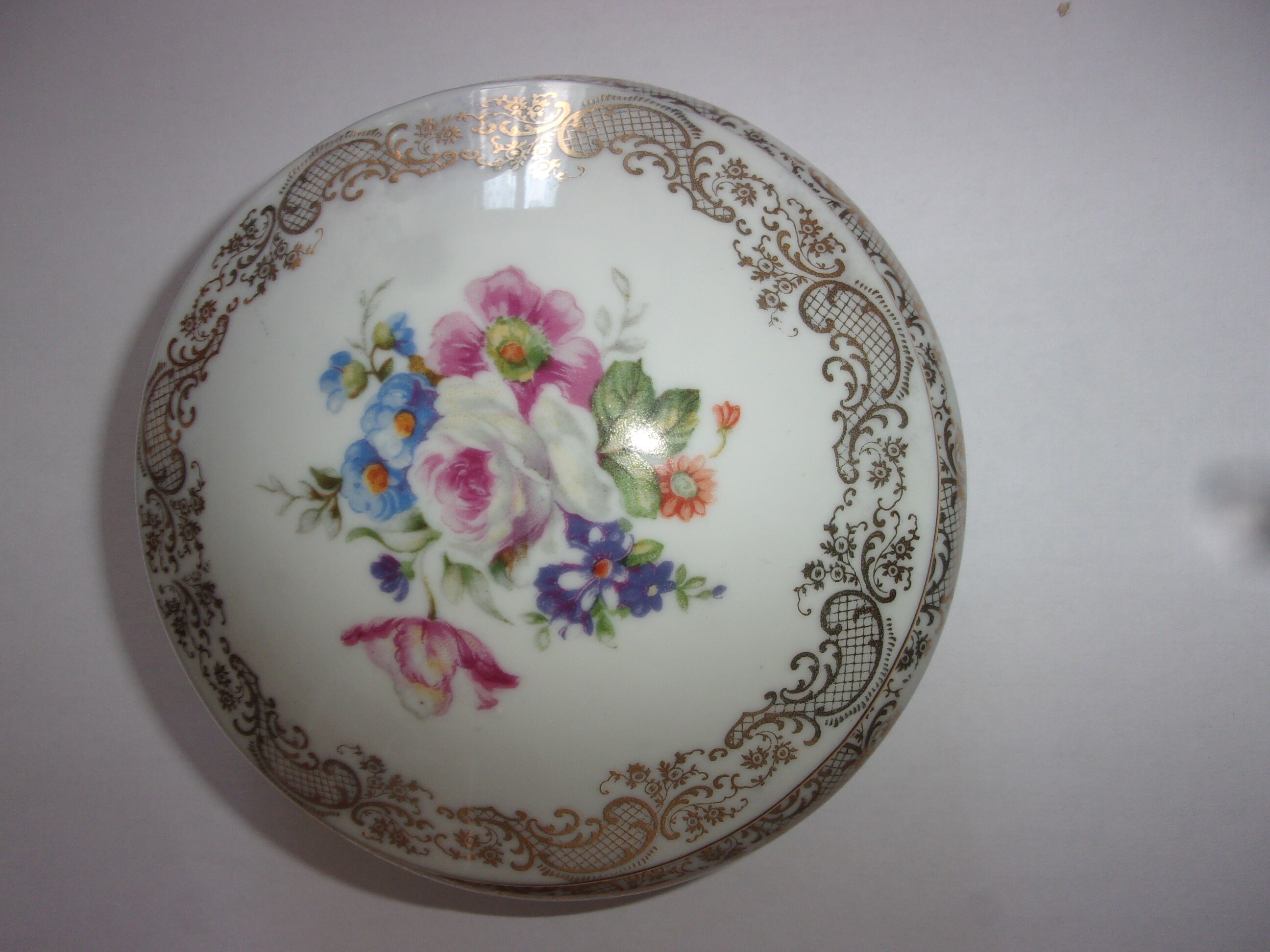 Bonbonnière Vintage , Bonbonnière en Porcelaine D Art Limoges ,