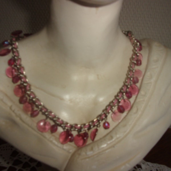 Collier vintage perles de verres ,collier perles roses et métal argenté MARC LABAT PARIS