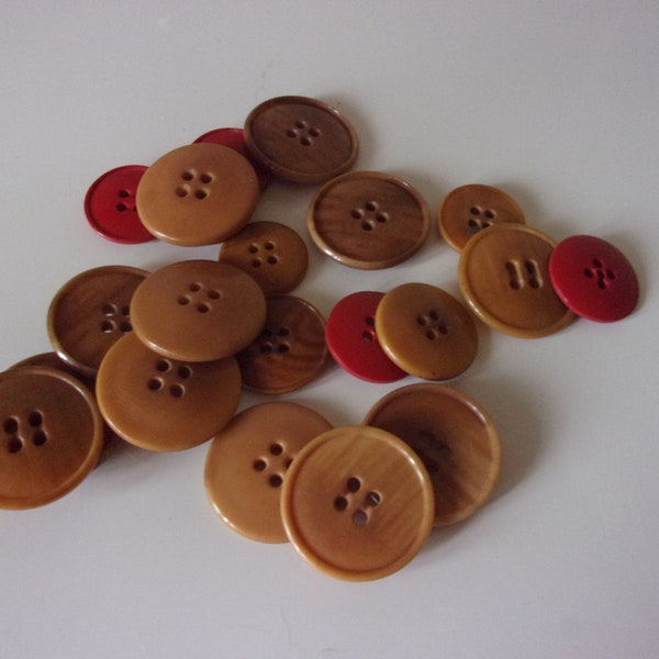 lot de boutons vintage ,boutons style tailleur ,fournitures mercerie