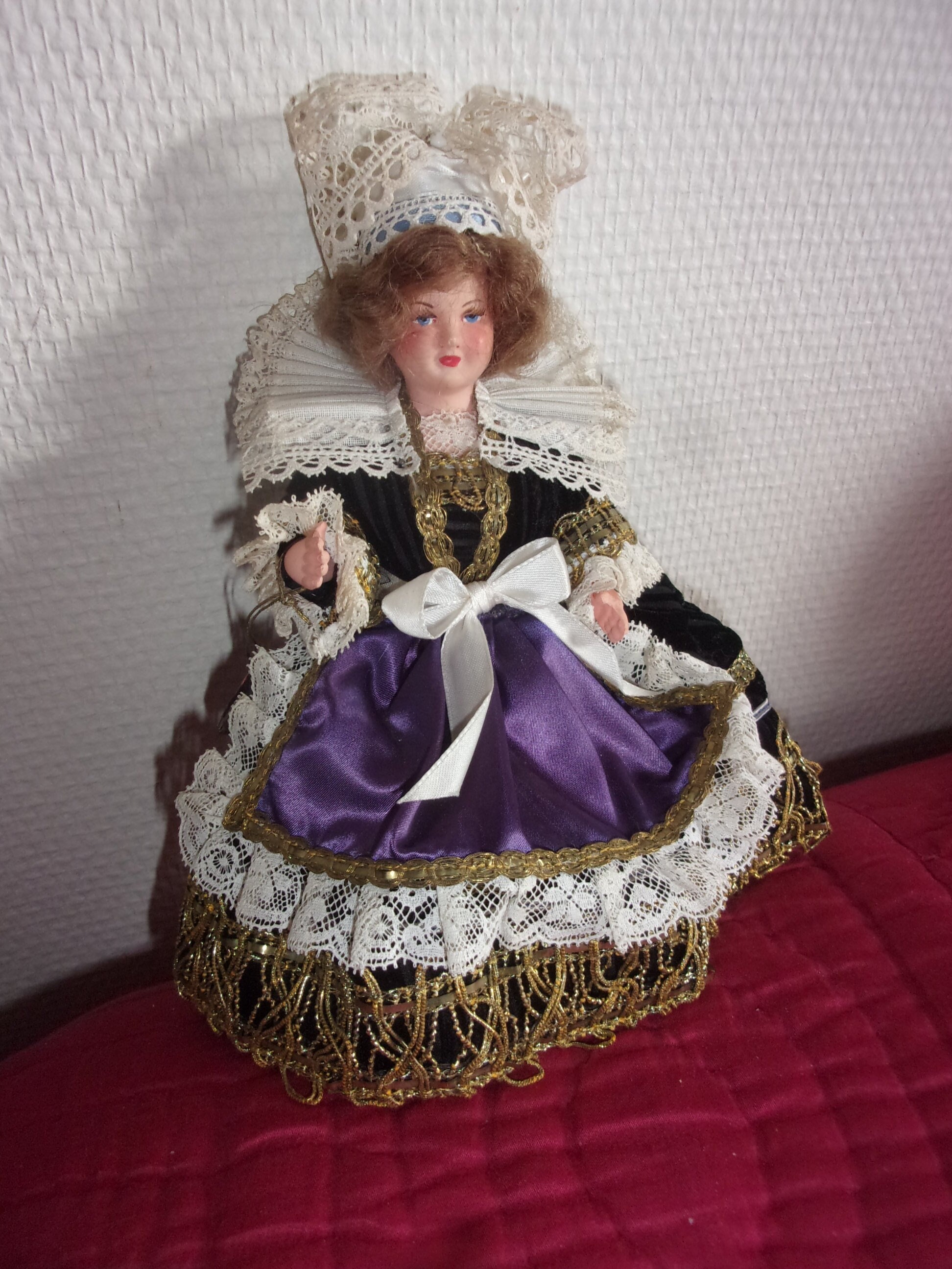 POUPEE FOLKLORIQUE PETITCOLLIN Bretagne Pont Aven 13,5 Cm Tbon Etat EUR 3,00 - FR