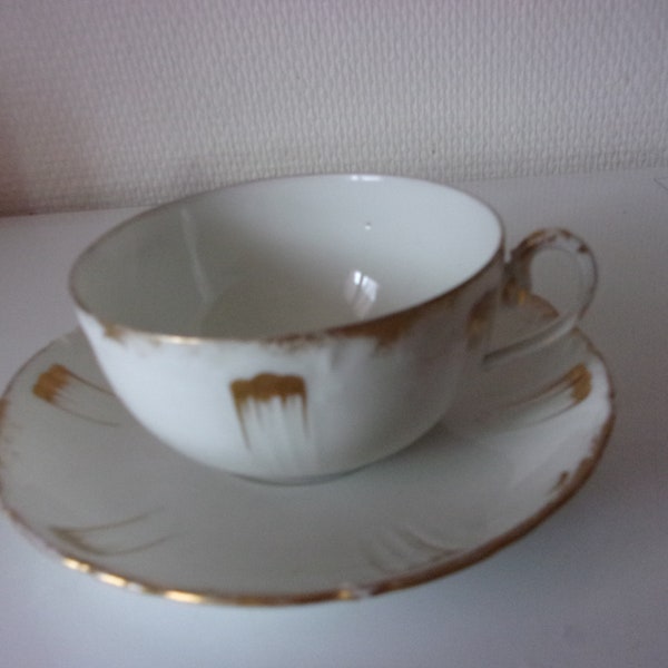 Tasse a thé en porcelaine MEHUN ,tasse a thé en porcelaine du berry ,tasse vintage