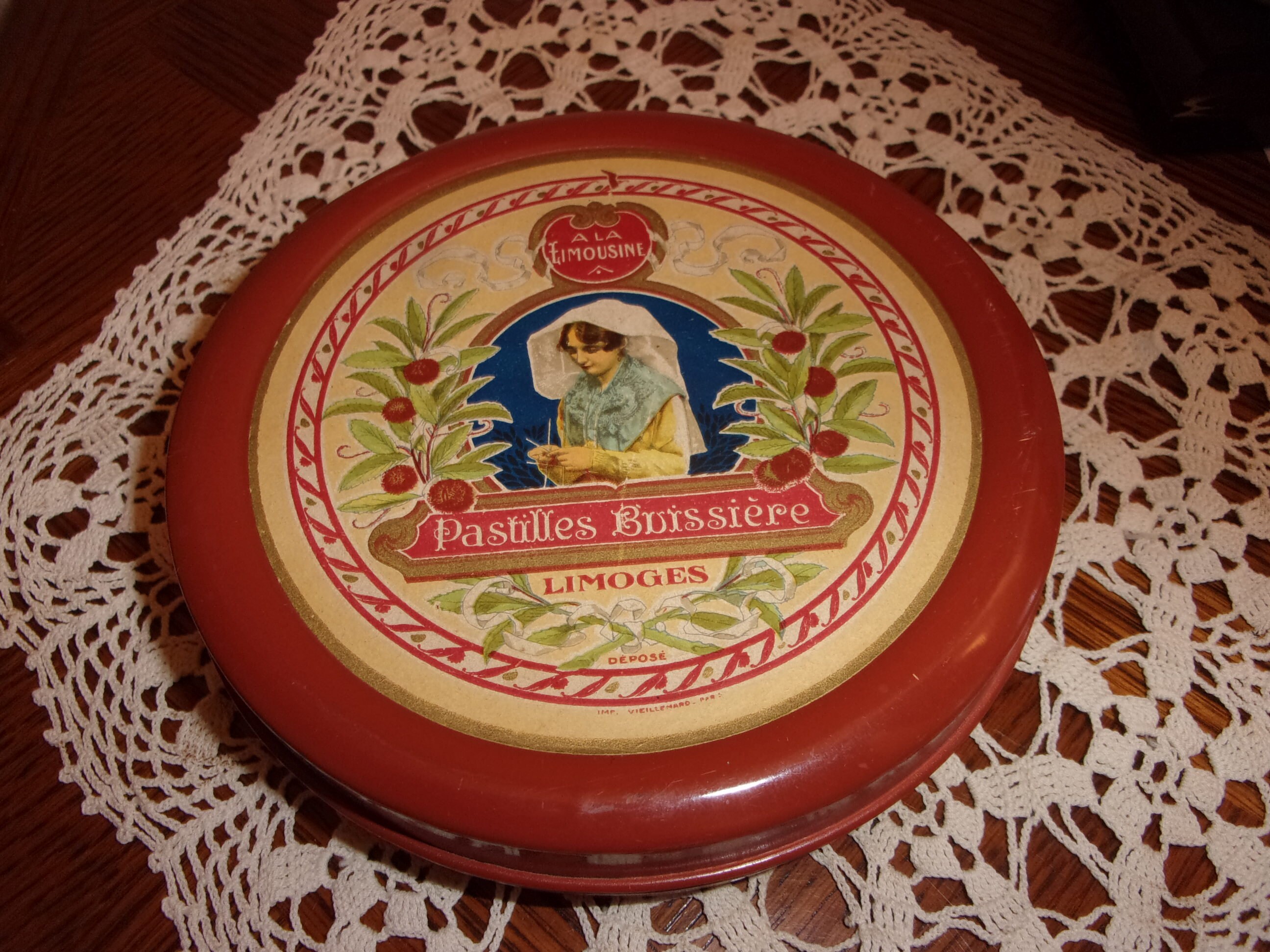 Boite Pastilles Buissiere Limoges , Boite en Fer Collection