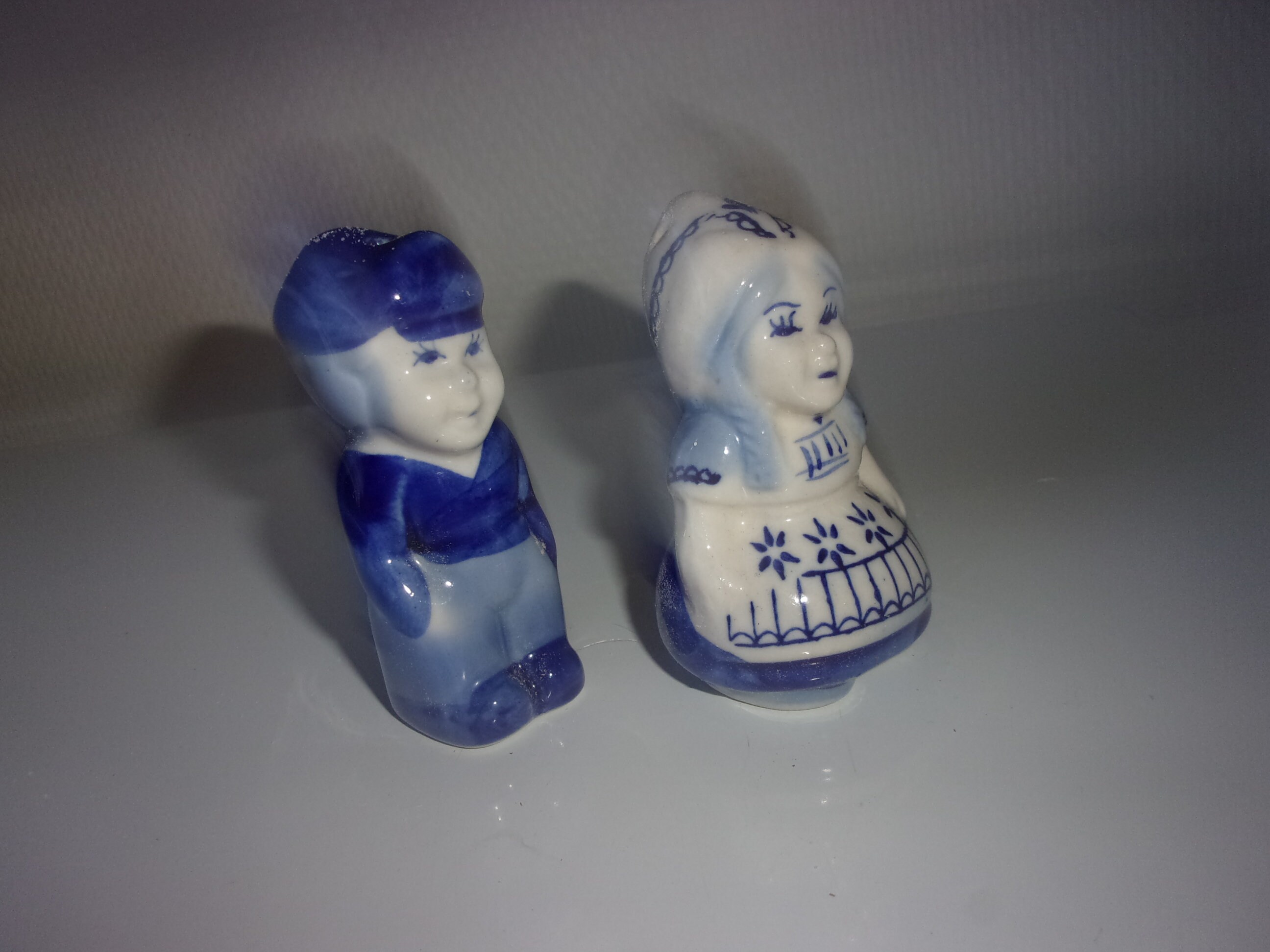 Sel et Poivre en Céramique Vintage , Sel Personnage Style Delf