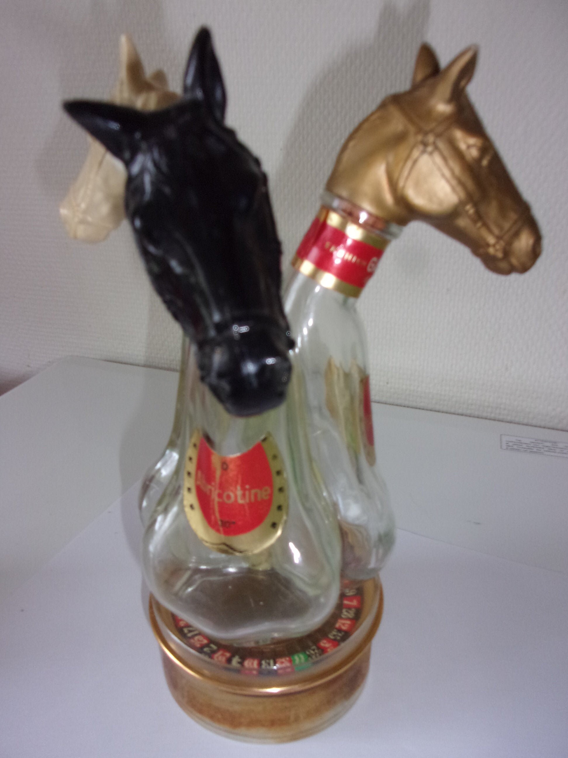 Bouteille A Liqueur Musicale , Trio de Bouteille Vintage Marque Garnier