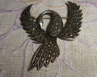 Beautiful silver brooch, silver and rhinestone bird of paradise brooch